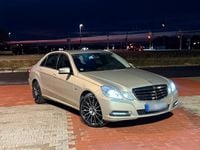 Gebraucht Mercedes E350 306 PS (225 kW) 2011 Beige Limousine