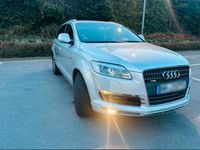 gebraucht Audi Q7 mit TÜV noch angemeldet