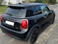 Gebraucht Mini ONE Pepper 102 PS (75 kW) 2021 Schwarz Kleinwagen
