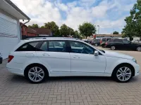 Gebraucht Mercedes C180 156 PS (114 kW) 2014 Weiß Limousine