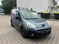 Gebraucht Peugeot Partner 90 PS (66 kW) 2011 Grau Van / Kleinbus