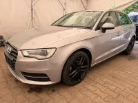 Gebraucht Audi A3 Sportback Attraction 150 PS (110 kW) 2015 Silber Kleinwagen