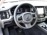 Gebraucht Volvo V60 145 PS (106 kW) 2025 Kombi