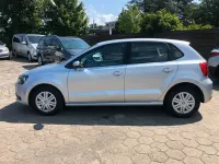 Gebraucht VW Polo Trendline 60 PS (44 kW) 2017 Silber Limousine