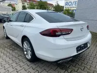 Gebraucht Opel Insignia Business Elegance 174 PS (127 kW) 2021 Weiß Limousine