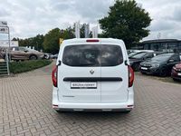Gebraucht Renault Kangoo Equilibre 102 PS (75 kW) 2024 Weiß (mineralweiß) Van / Kleinbus