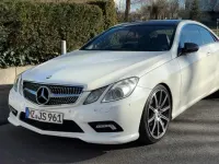 Gebraucht Mercedes E350 231 PS (169 kW) 2009 Weiß Coupé