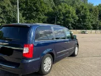 Gebraucht Chrysler Grand Voyager Limited 287 PS (211 kW) 2012 Blau Van / Kleinbus