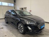Gebraucht Ford Focus Cool & Connect 125 PS (91 kW) 2020 Obsidianschwarz metallic Kombi