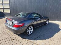 Gebraucht Mercedes SLK250 204 PS (150 kW) 2012 Grau Cabrio