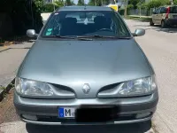 Gebraucht Renault Mégane 75 PS (55 kW) 1998 Limousine