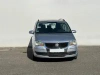 Gebraucht VW Touran Trendline 140 PS (102 kW) 2007 Silber Van / Kleinbus