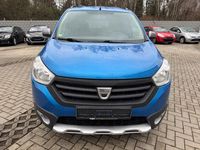 Gebraucht Dacia Lodgy Stepway 107 PS (78 kW) 2015 Blau Van / Kleinbus