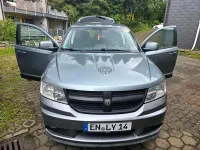 Używany Dodge Journey SXT 170 KM (125 kW) 2010 Srebrny SUV
