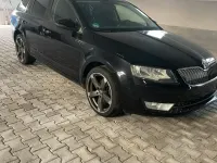 Gebraucht Skoda Octavia 150 PS (110 kW) 2015 Schwarz Kombi