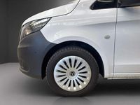 Gebraucht Mercedes Vito 163 PS (119 kW) 2020 Arktikweiß Van