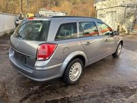 Gebraucht Opel Astra 90 PS (66 kW) 2010 Silber Limousine