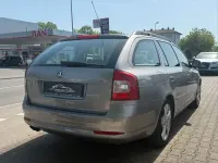 Gebraucht Skoda Octavia Elegance 160 PS (117 kW) 2010 Beige Limousine