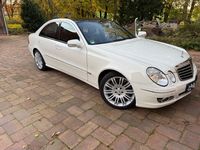 Gebraucht Mercedes E420 Avantgarde 314 PS (230 kW) 2008 Weiß Limousine