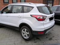 Gebraucht Ford Kuga Cool & Connect 120 PS (88 kW) 2017 Weiß SUV