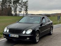 Gebraucht Mercedes E500 Avantgarde 306 PS (225 kW) 2004 Schwarz Limousine