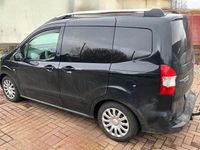 Gebraucht Ford Tourneo Courier Titanium 101 PS (74 kW) 2014 Schwarz Van / Kleinbus