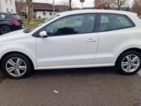 Gebraucht VW Polo Sound 69 PS (50 kW) 2010 Candyweiß Kleinwagen
