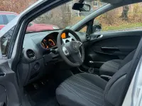 Occasion Opel Corsa Basis 74 ch (54 kW) 2009 Argent Citadine