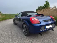 Gebraucht Toyota MR2 140 PS (102 kW) 2002 Blau Cabrio