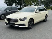 Gebraucht Mercedes E220 Avantgarde 194 PS (142 kW) 2024 Schwarz Limousine