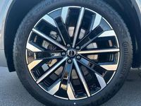 Second-hand Volvo XC90 Plus 455 CP (334 kW) 2025 Argintiu SUV