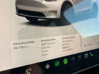 Used Tesla Model Y Standard Range 220 kW (300 HP) 2023 White SUV