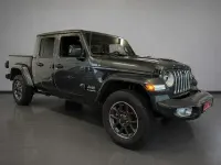 Gebraucht Jeep Gladiator Overland 264 PS (194 kW) 2021 Granite crystal Pickup