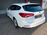 Gebraucht Ford Focus Titanium 96 PS (70 kW) 2019 Weiß Kombi