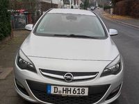 Gebraucht Opel Astra 110 PS (80 kW) 2016 Silber Kombi