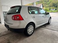 Gebraucht VW Golf V Comfortline 75 PS (55 kW) 2005 Silber Kleinwagen