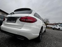 Gebraucht Mercedes C250 Night 204 PS (150 kW) 2015 Weiß Kombi