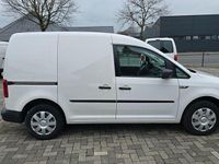 Gebraucht VW Caddy 75 PS (55 kW) 2020 Weiß Van / Kleinbus