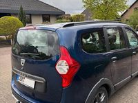 Gebraucht Dacia Lodgy Stepway 102 PS (75 kW) 2018 Blau Van / Kleinbus
