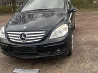 Gebraucht Mercedes B150 95 PS (69 kW) 2006 Schwarz Van / Kleinbus