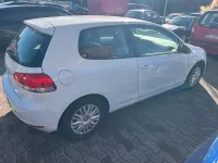Gebraucht VW Golf 80 PS (58 kW) 2010 Weiß Coupé