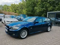 Gebraucht BMW 318 Comfort Edition 143 PS (105 kW) 2012 Blau Kombi