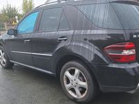 Gebraucht Mercedes ML350 272 PS (200 kW) 2007 Schwarz SUV