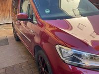 Usata VW Caddy 150 CV (110 kW) 2015 Rosso Monovolume