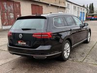 Gebraucht VW Passat Highline 190 PS (139 kW) 2017 Deep black perleffekt Kombi