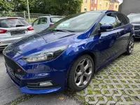 Gebraucht Ford Focus ST 250 PS (183 kW) 2017 Blau Limousine
