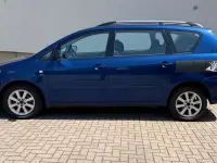 Gebraucht Toyota Avensis Sol 150 PS (110 kW) 2004 Blau Kombi