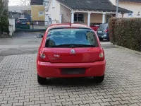 Gebraucht Renault Clio 65 PS (47 kW) 2009 Rot Kleinwagen