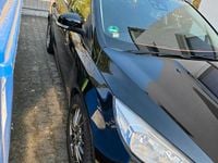 Gebraucht Ford Focus 105 PS (77 kW) 2015 Schwarz Kombi