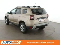 Gebraucht Dacia Duster Comfort 114 PS (83 kW) 2018 Gelb SUV